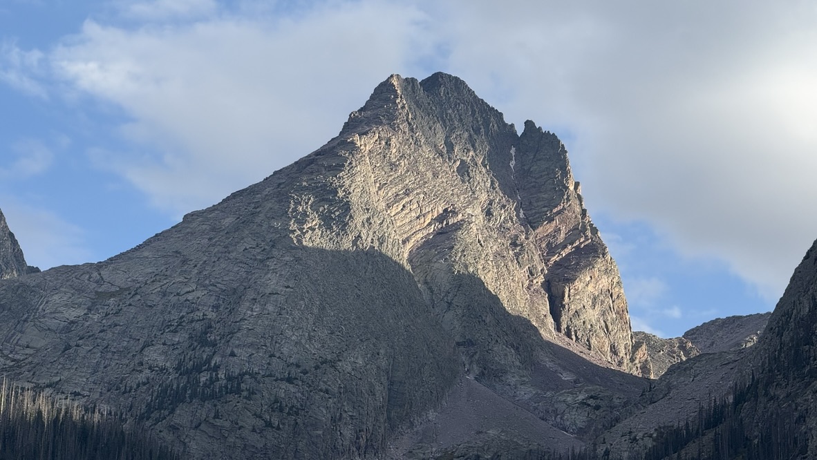 Looking back at Vestal and Arrow Peaks