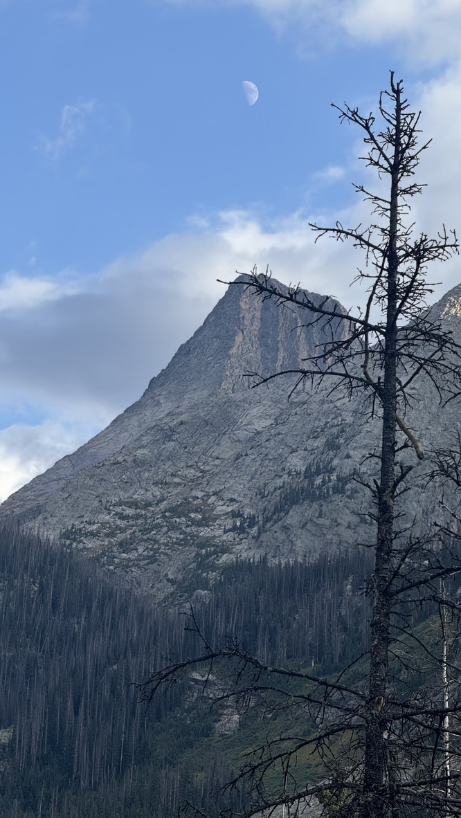 Looking back at Vestal and Arrow Peaks